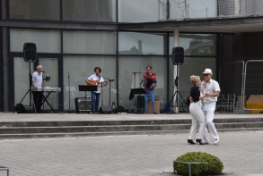 Vendredi 17 juillet, concert guinguette par des professeurs de l'école de musique du Centre culturel