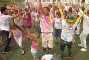 Actualité Jeunesse éducation centre d'été Holi color 21 juillet 2016