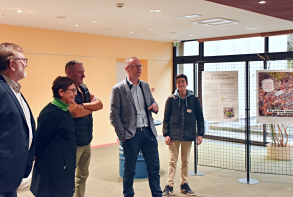 Actualité : vernissage expo du collège "Halte aux déchets" au Conseil départemental - Novembre 2023 1
