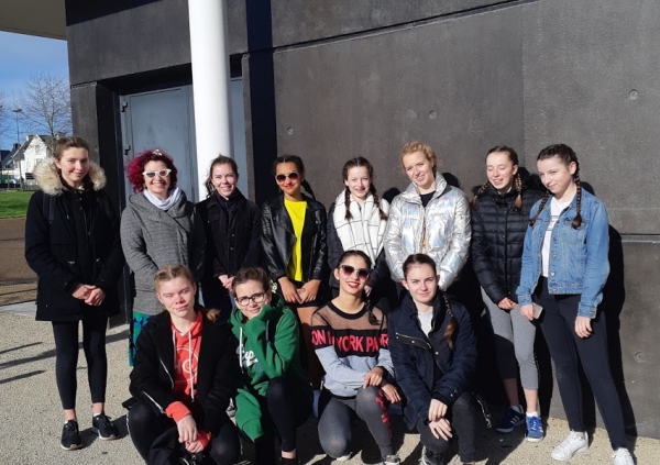 Actualité : Les élèves de danse modern jazz au concours régional, Lannion, mars 2019 1