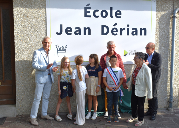 Actualité : dévoilement de la plaque de l'école Jean Dérian 25 septembre 2026