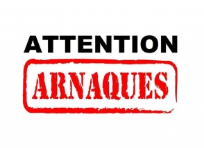 Panneau Attention aux arnaques