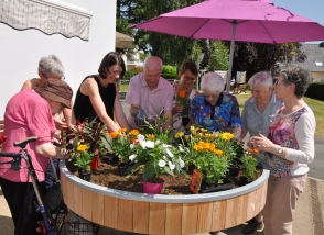 Actualités inauguration jardinières Ehapd