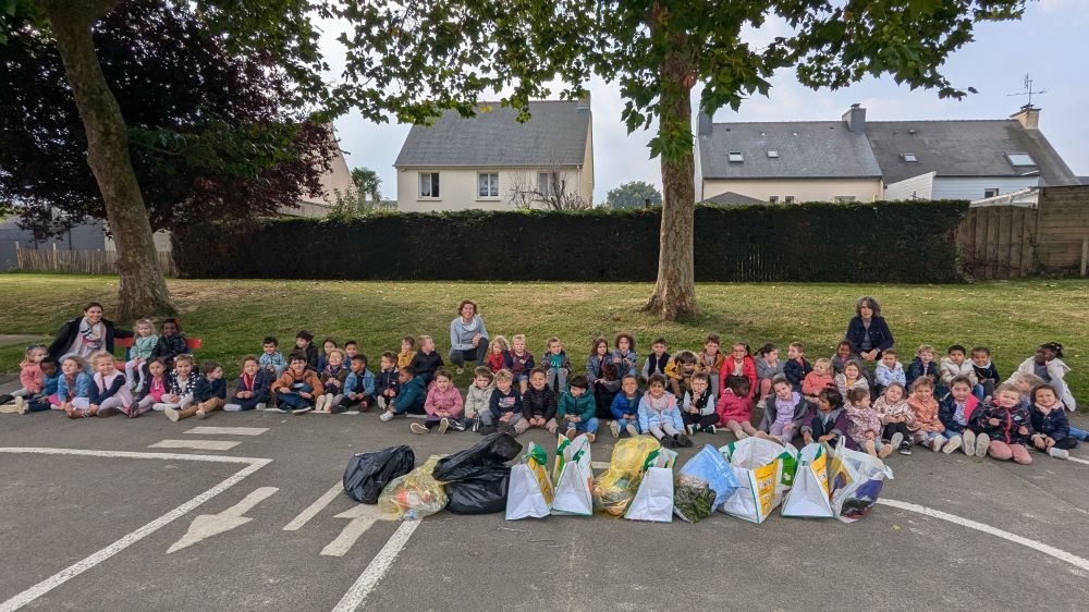 World cleanup day 2024 groupe école Villes Moisan